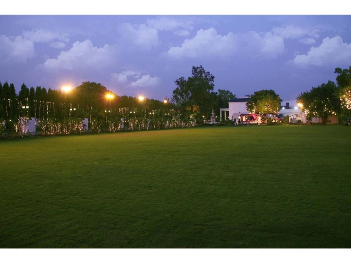 Fairlie Hotels & Resorts New Delhi Exterior photo